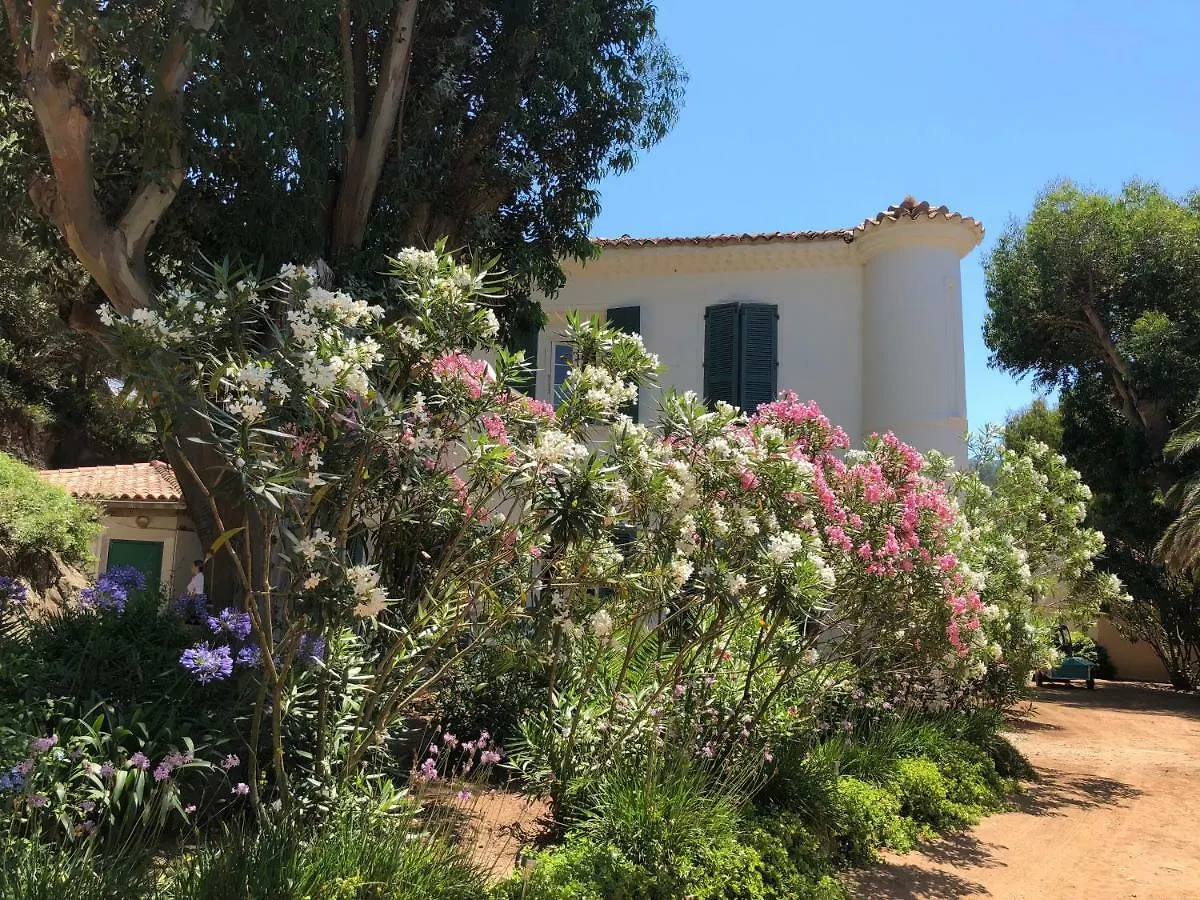 Le Manoir De Port-Cros Hotel